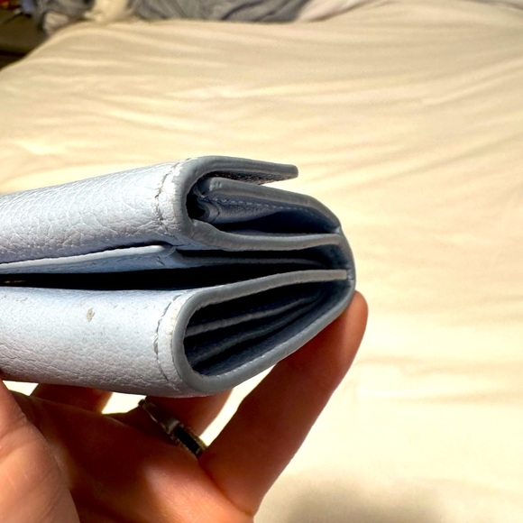 Louis Vuitton Compact Tri-fold Wallet- Baby Blue - Picture 6 of 15